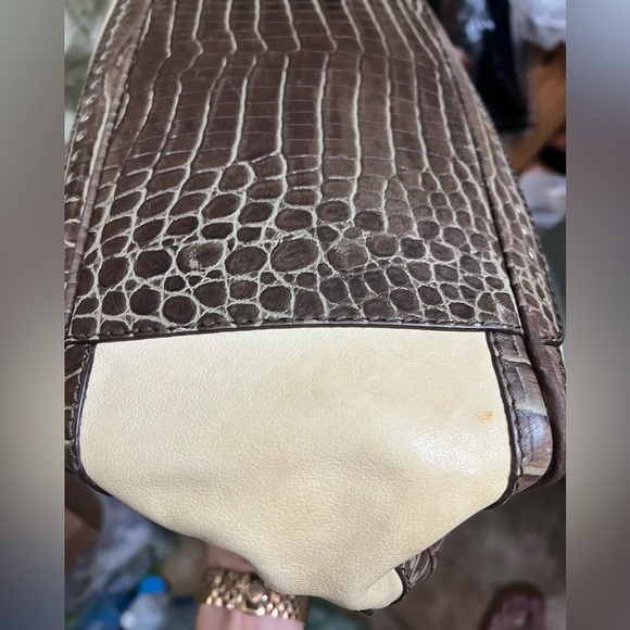 Vintage Celine Boogie Bag. Leather. Good condition. Tan. Authentic - Picture 4 of 10